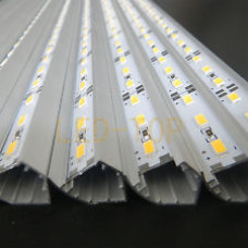Profil Aluminiu Banda LED 60xSMD5050 2 Directii